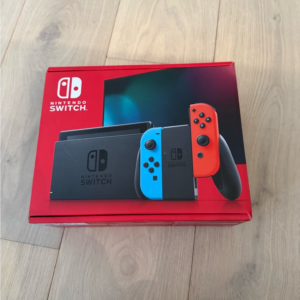 Nintendo Switch Console - Red and Blue Joy-Con